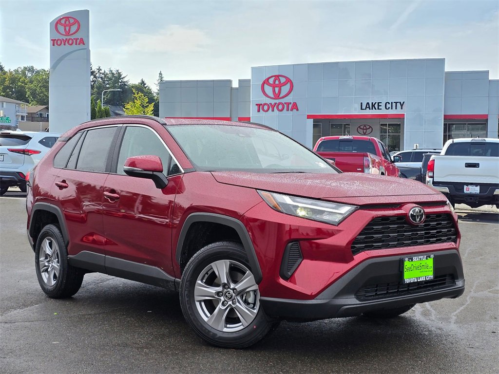 New 2025 Toyota RAV4 XLE image 1
