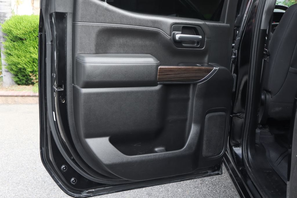Used 2019 Chevrolet Silverado 1500 LT Trail Boss AWD/4WD image 37