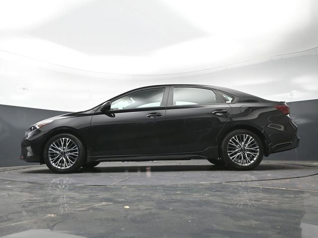 Used 2024 Kia Forte GT-Line FWD image 41