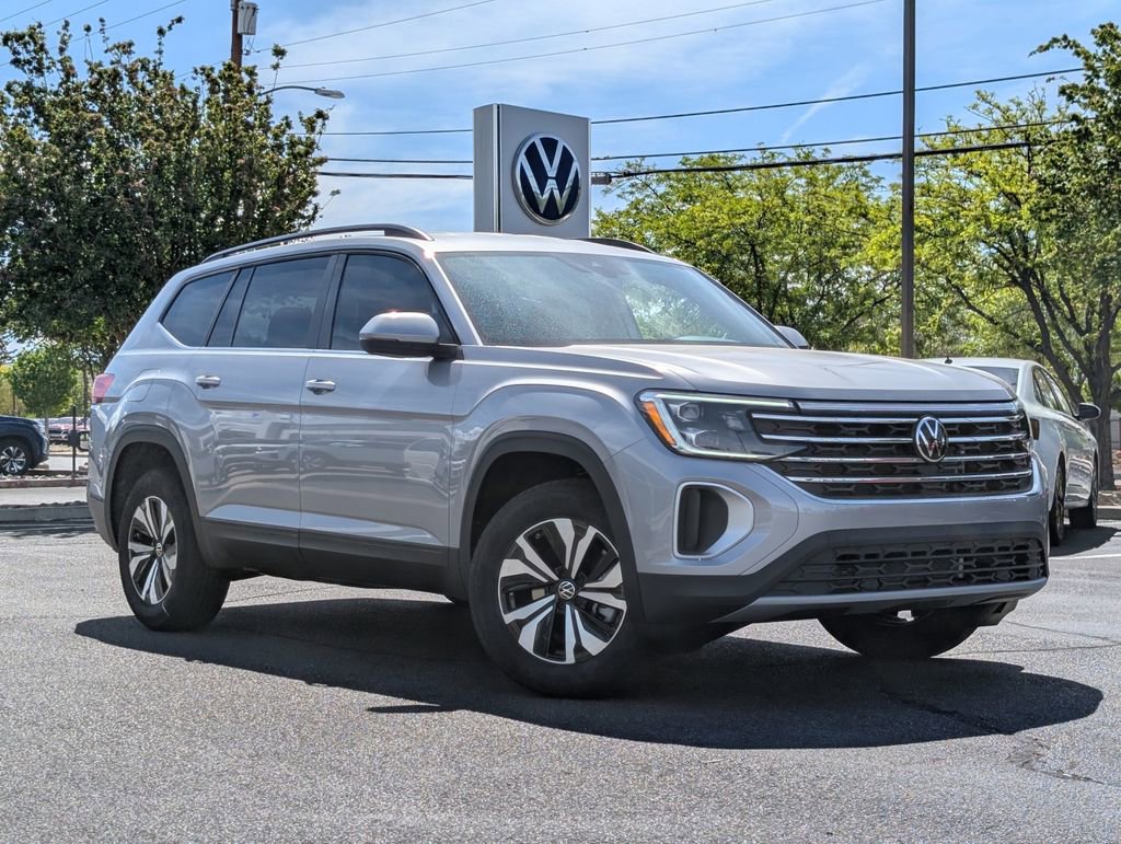Used 2025 Volkswagen Atlas SE