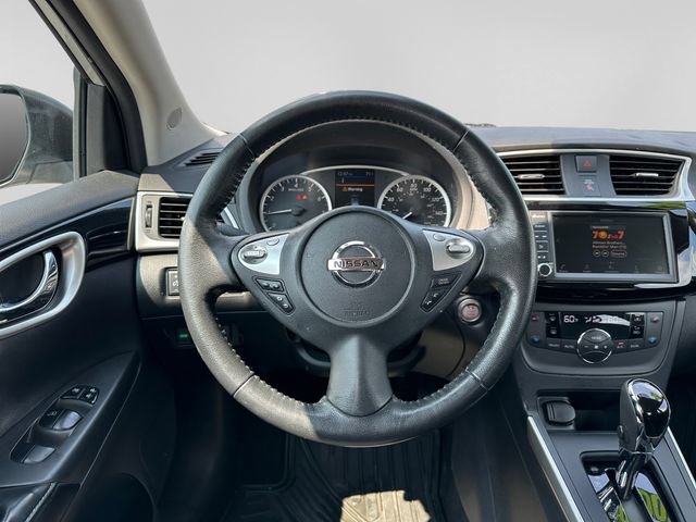 Used 2019 Nissan Sentra SV FWD image 13