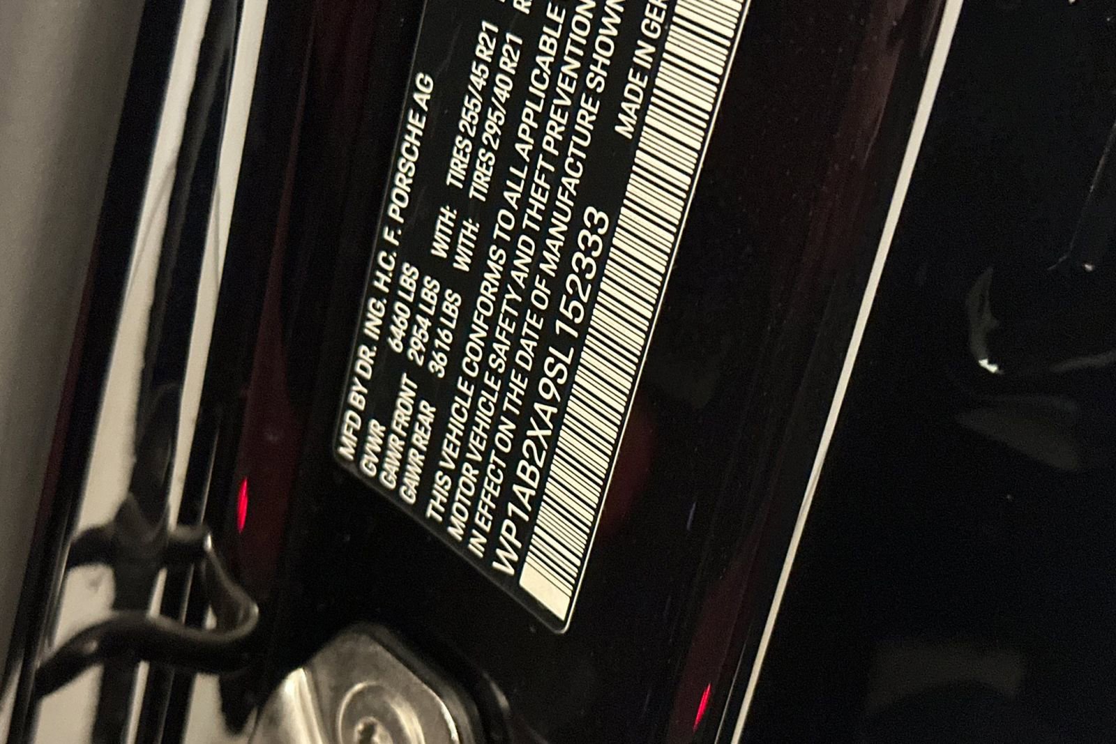 New 2025 Porsche Macan 4S Electric image 28