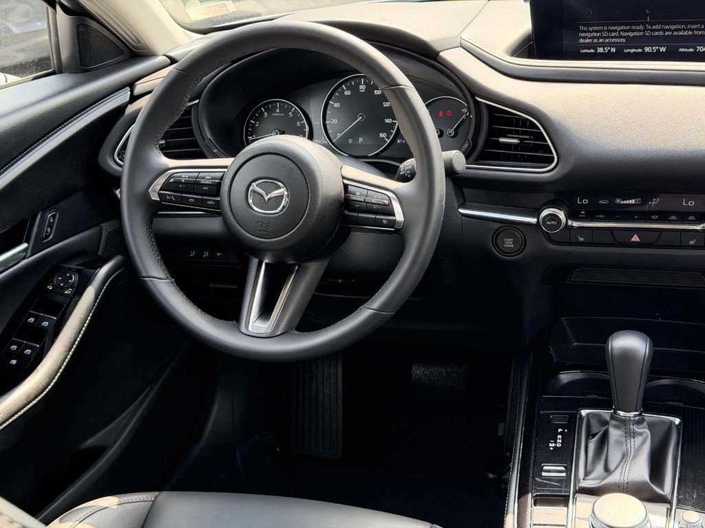 Used 2025 MAZDA CX-30 AWD 2.5 S w/ Preferred Package image 12