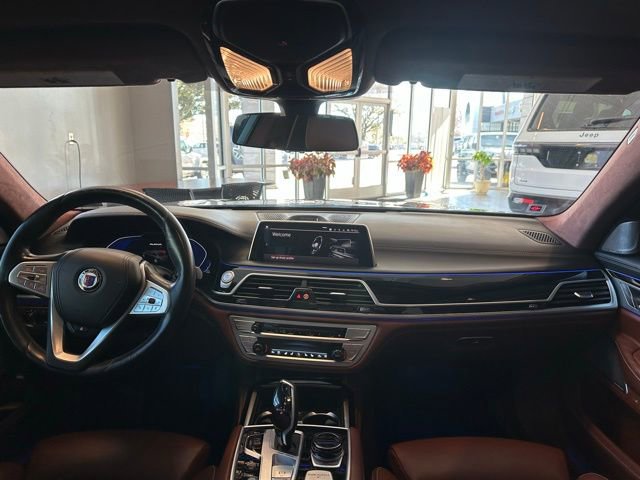 Used 2020 BMW ALPINA B7 xDrive w/ Luxury Rear Seating Package image 26