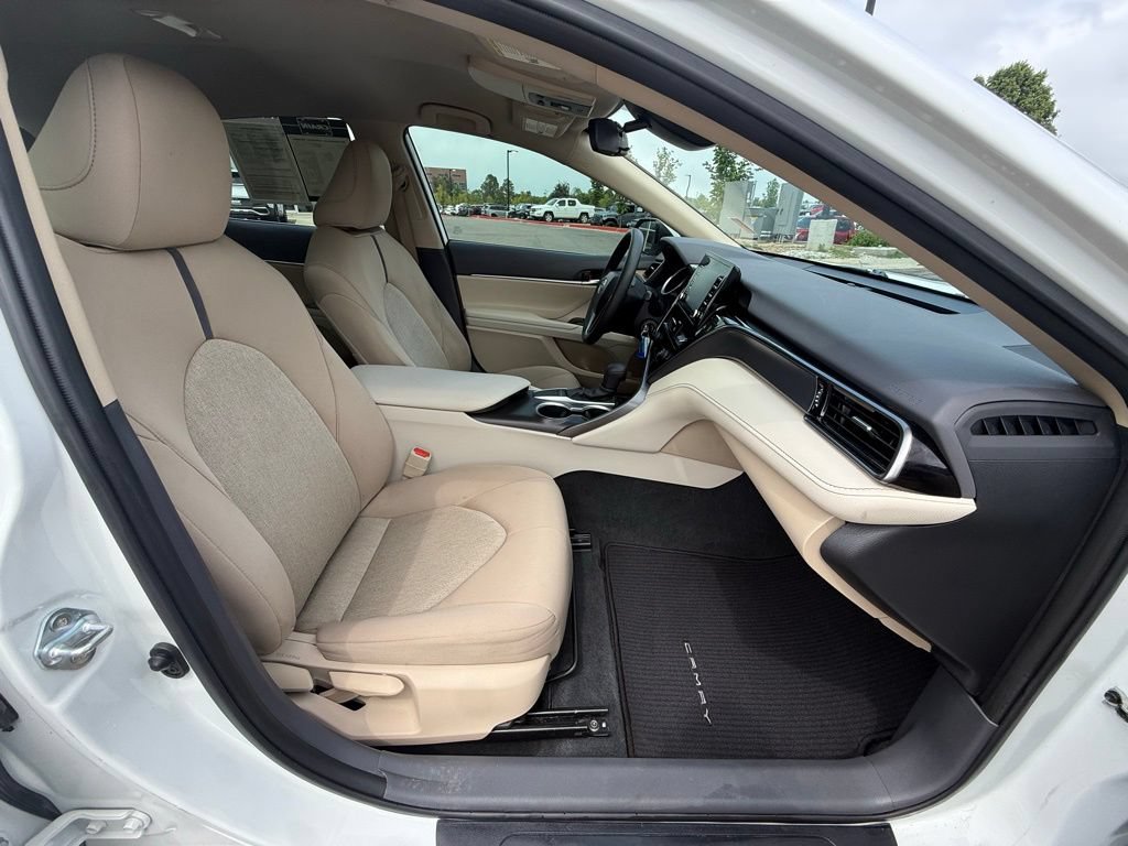 Used 2023 Toyota Camry LE FWD image 32