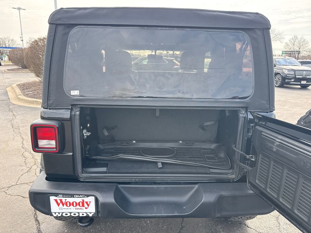 Used 2022 Jeep Wrangler Sport S image 27