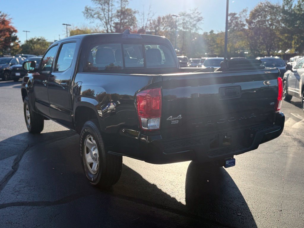 Used 2017 Toyota Tacoma SR w/ Tow Package AWD/4WD image 5