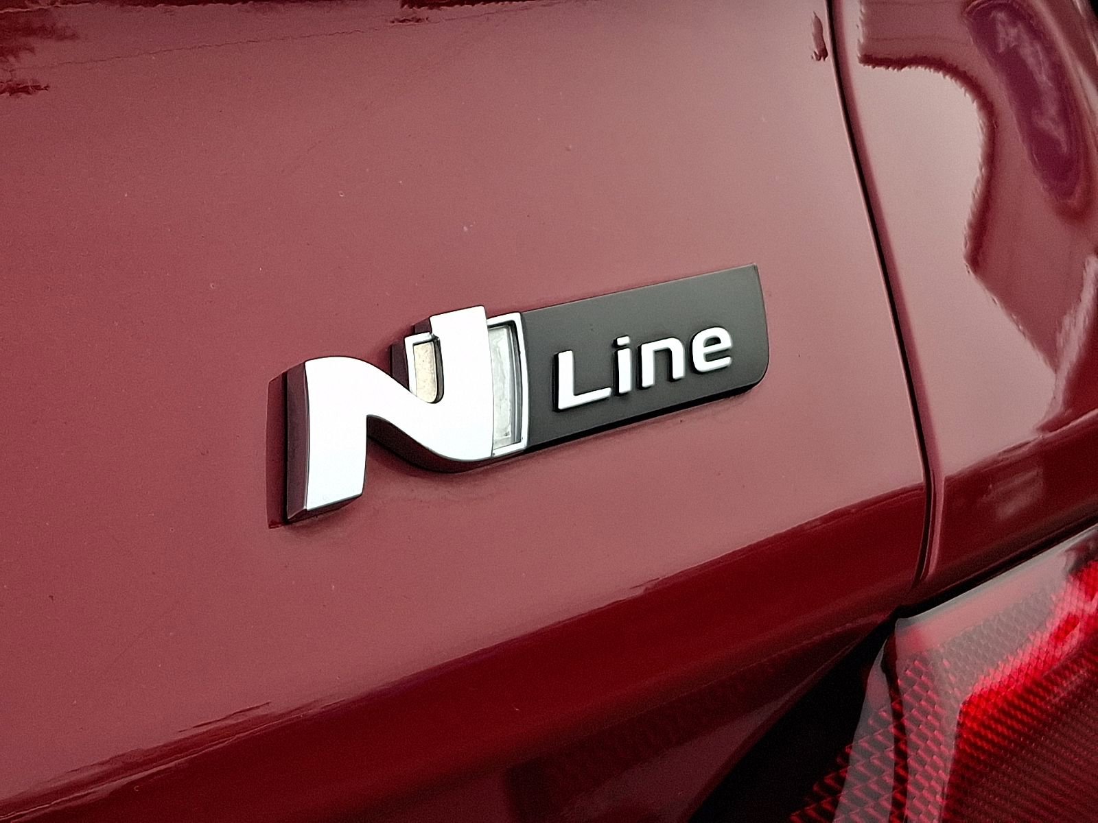 Used 2020 Hyundai Elantra GT N Line image 29