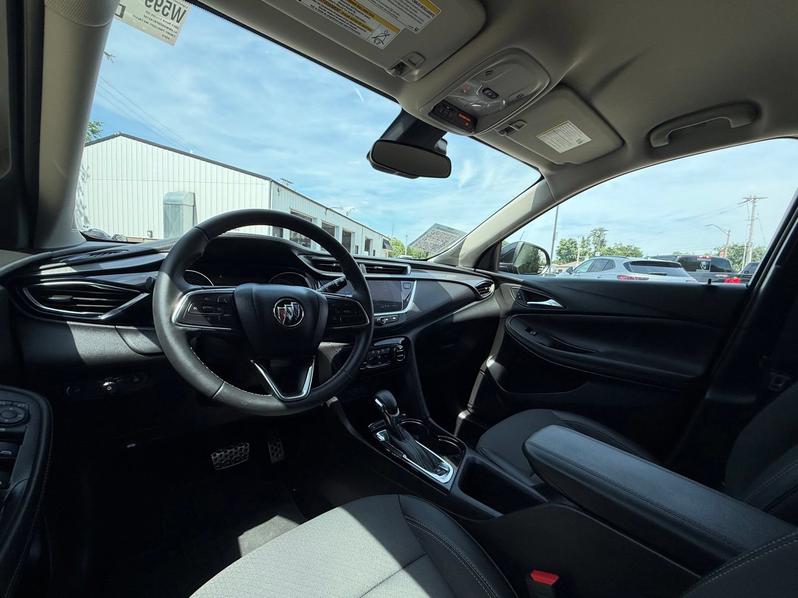 Used 2023 Buick Encore GX Select w/ Sport Touring Package FWD image 17