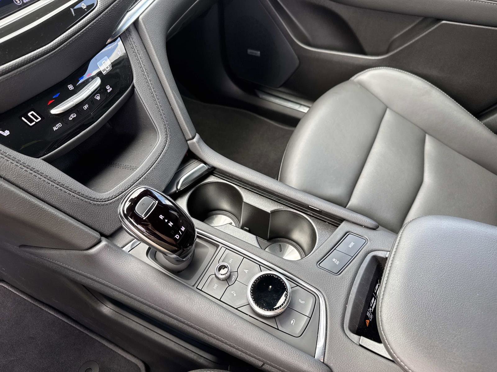 New 2025 Cadillac XT5 Sportv AWD/4WD image 27