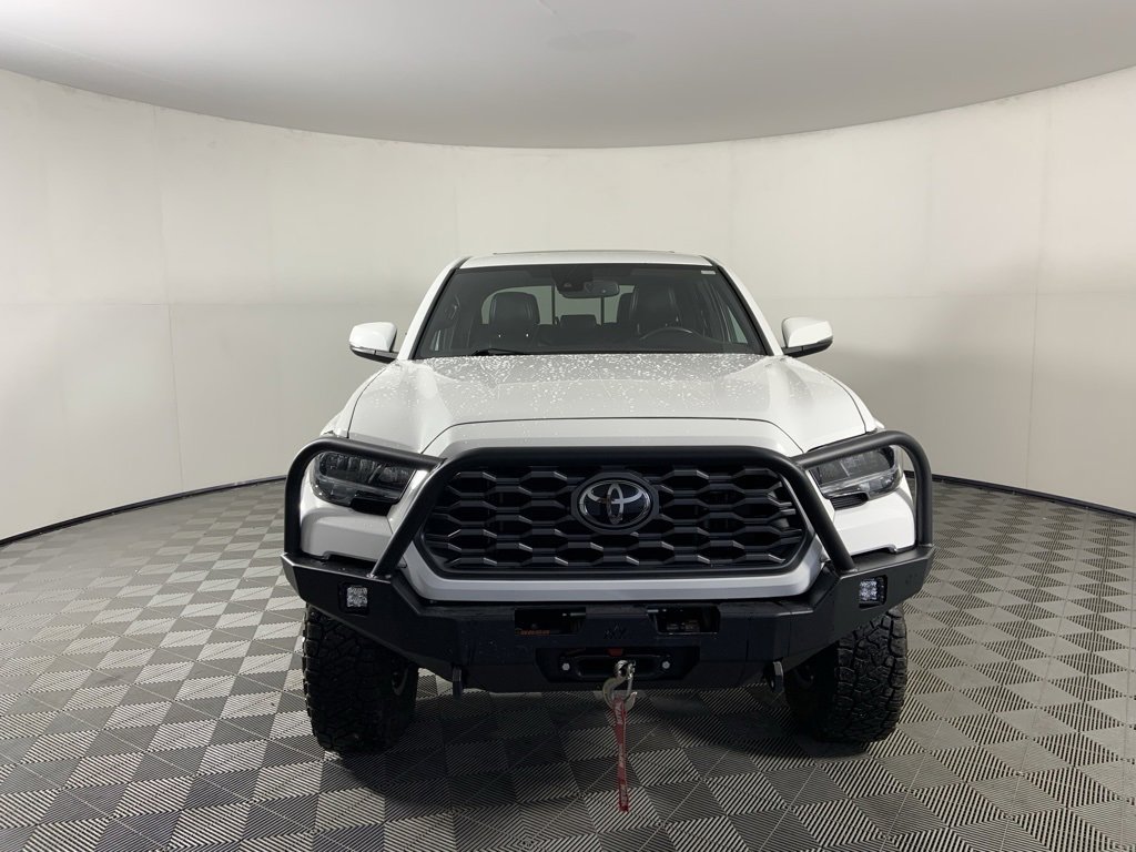 Used 2020 Toyota Tacoma TRD Off-Road image 4