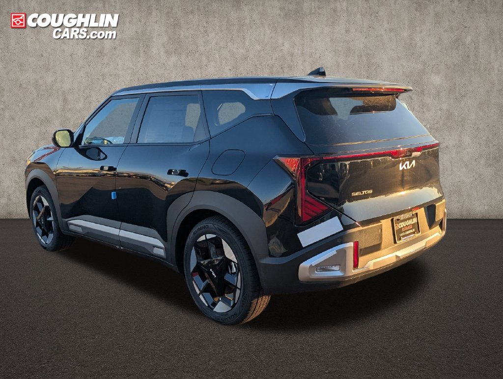 New 2027 Kia Seltos S FWD image 5