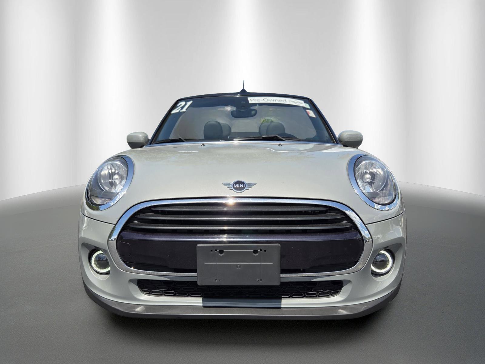 Used 2021 MINI Cooper Convertible image 2