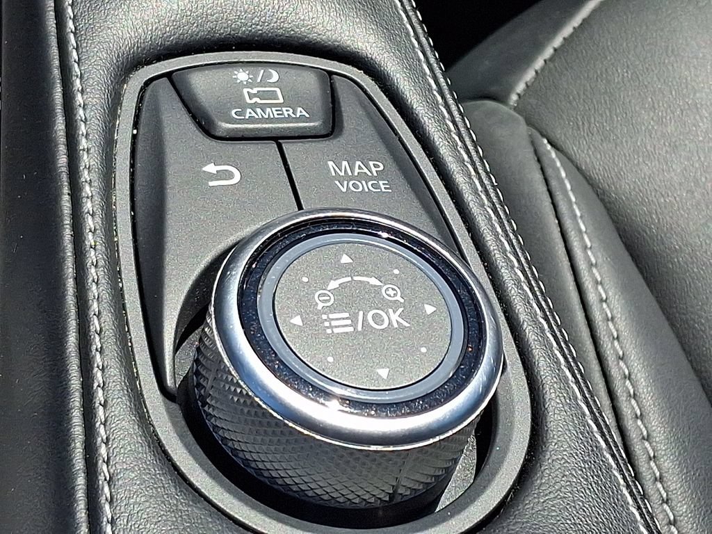 Used 2020 INFINITI QX50 Essential w/ Edition 30 Package AWD/4WD image 25