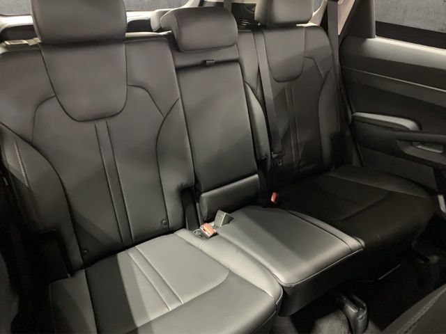 Used 2023 Kia Sorento S AWD/4WD image 21