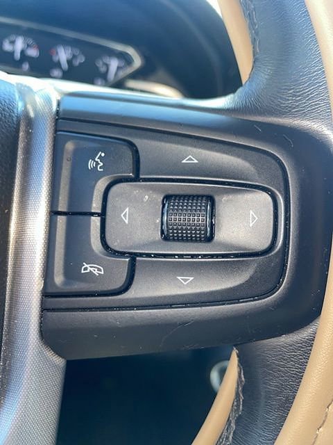 Used 2021 GMC Sierra 1500 SLT w/ SLT Premium Package image 12