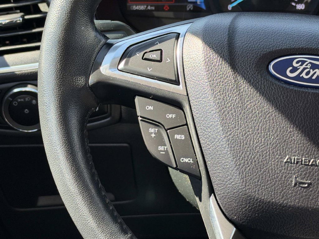 Used 2024 Ford Edge Titanium AWD/4WD image 13