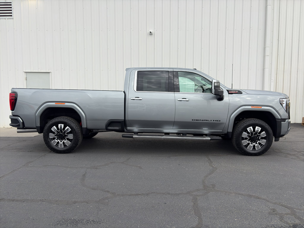 New 2026 GMC Sierra 2500 Denali w/ Denali Reserve Package image 37