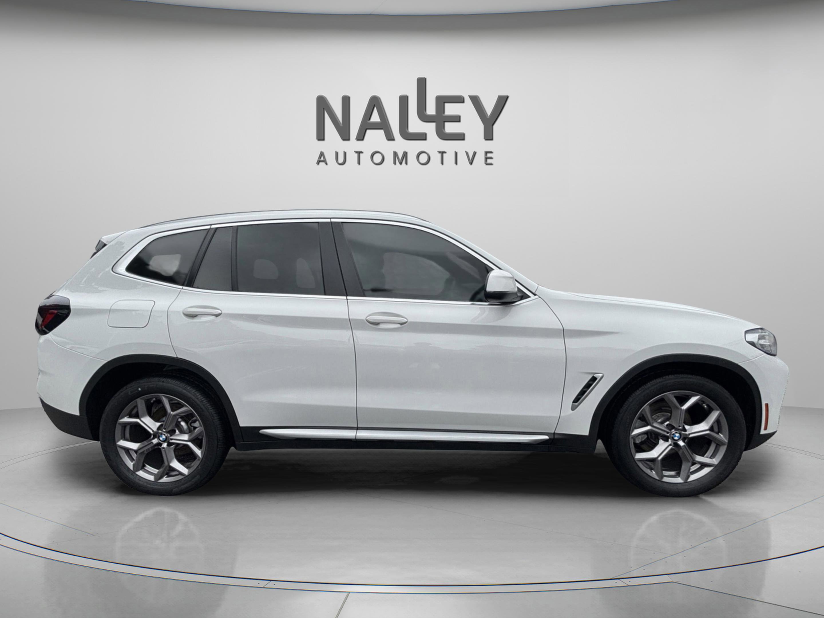 Used 2022 BMW X3 xDrive30i image 4