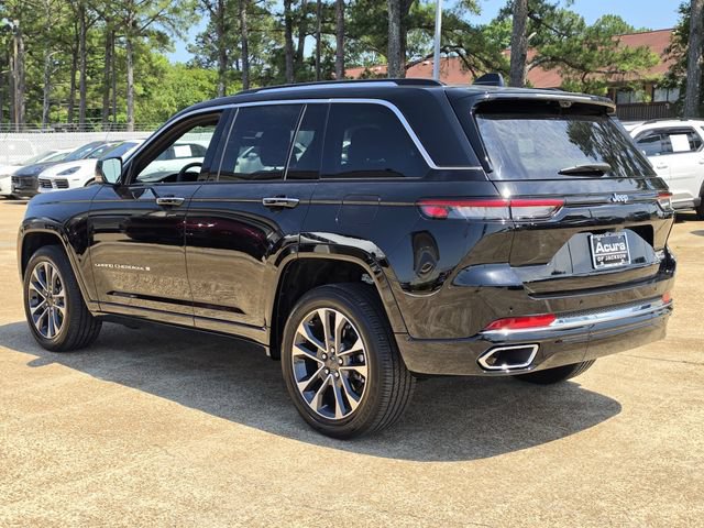 Used 2023 Jeep Grand Cherokee Overland w/ Luxury Tech Group IV RWD image 7