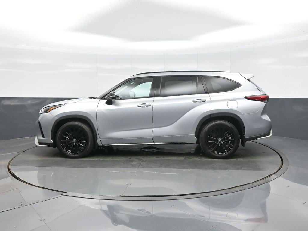 Certified 2023 Toyota Highlander XSE image 4