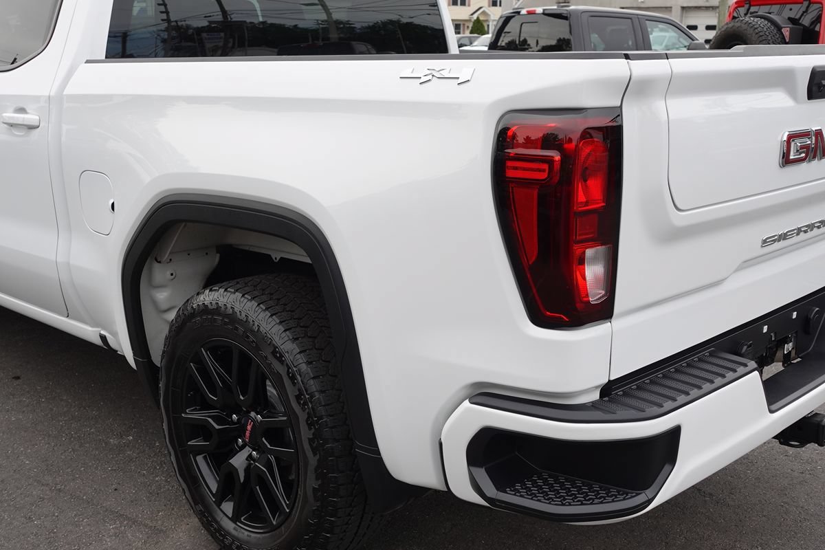 Used 2025 GMC Sierra 1500 Elevation AWD/4WD image 9