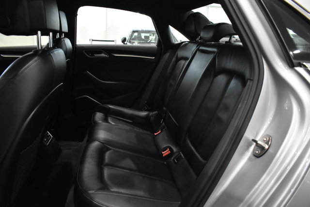 Used 2018 Audi A3 2.0T Premium Plus w/ Premium Plus Package image 31
