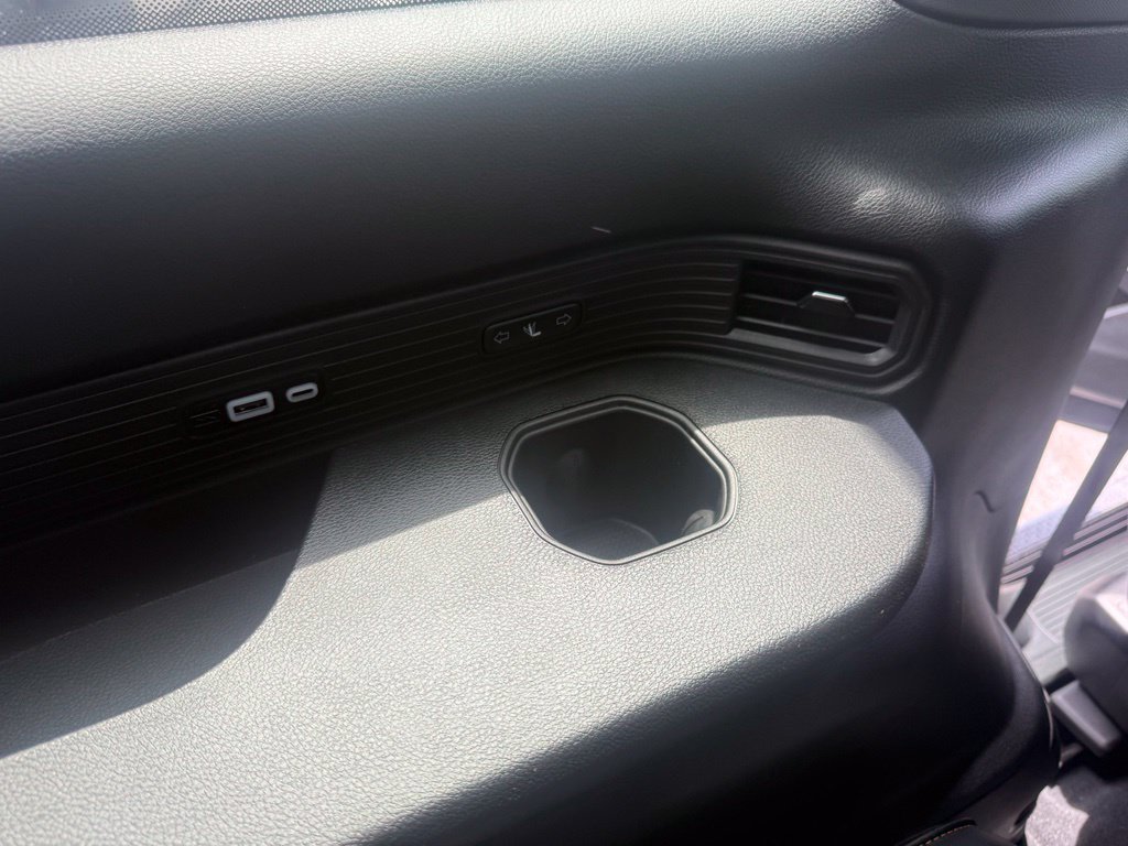 New 2026 Jeep Grand Wagoneer 4WD image 44