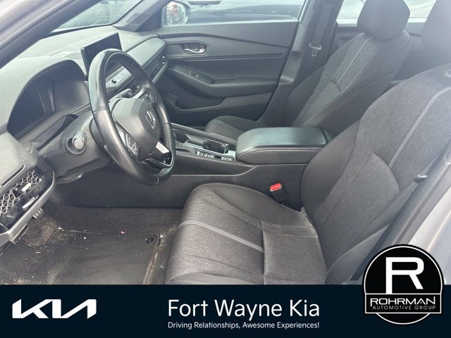Used 2023 Honda Accord Sport image 11