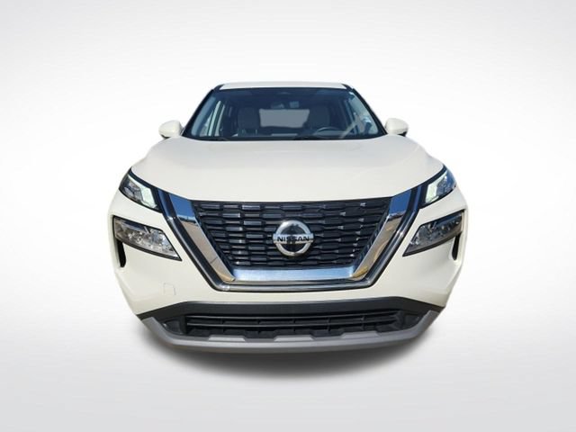 Used 2021 Nissan Rogue SV FWD image 2