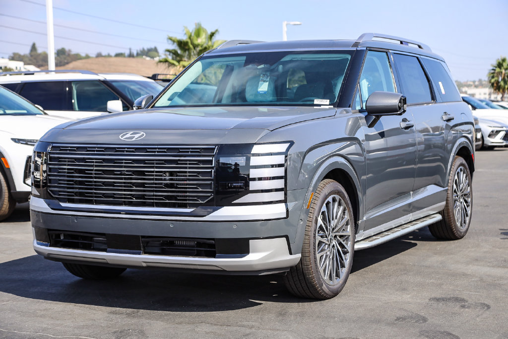 New 2026 Hyundai Palisade Calligraphy AWD/4WD image 3