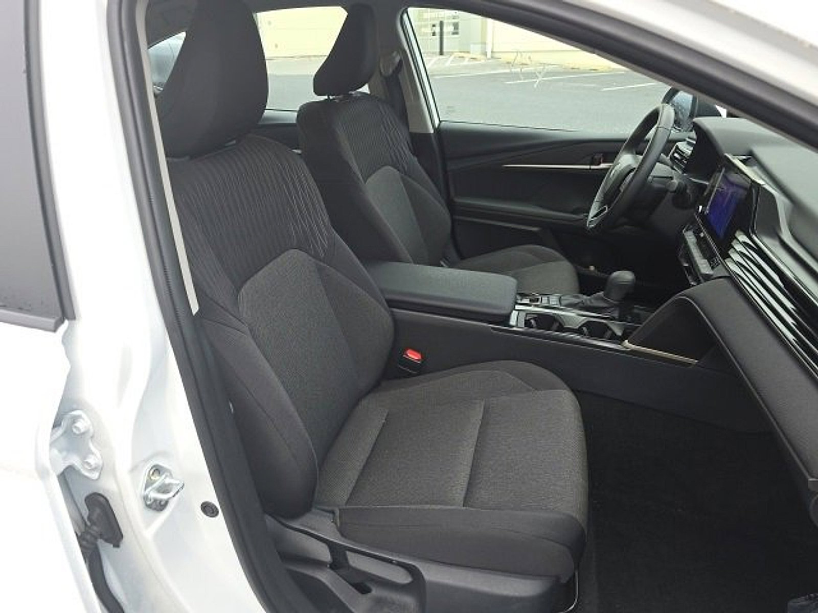 Used 2025 Toyota Camry XSE image 19