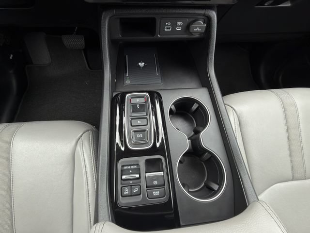 Used 2025 Honda Pilot EX-L image 19