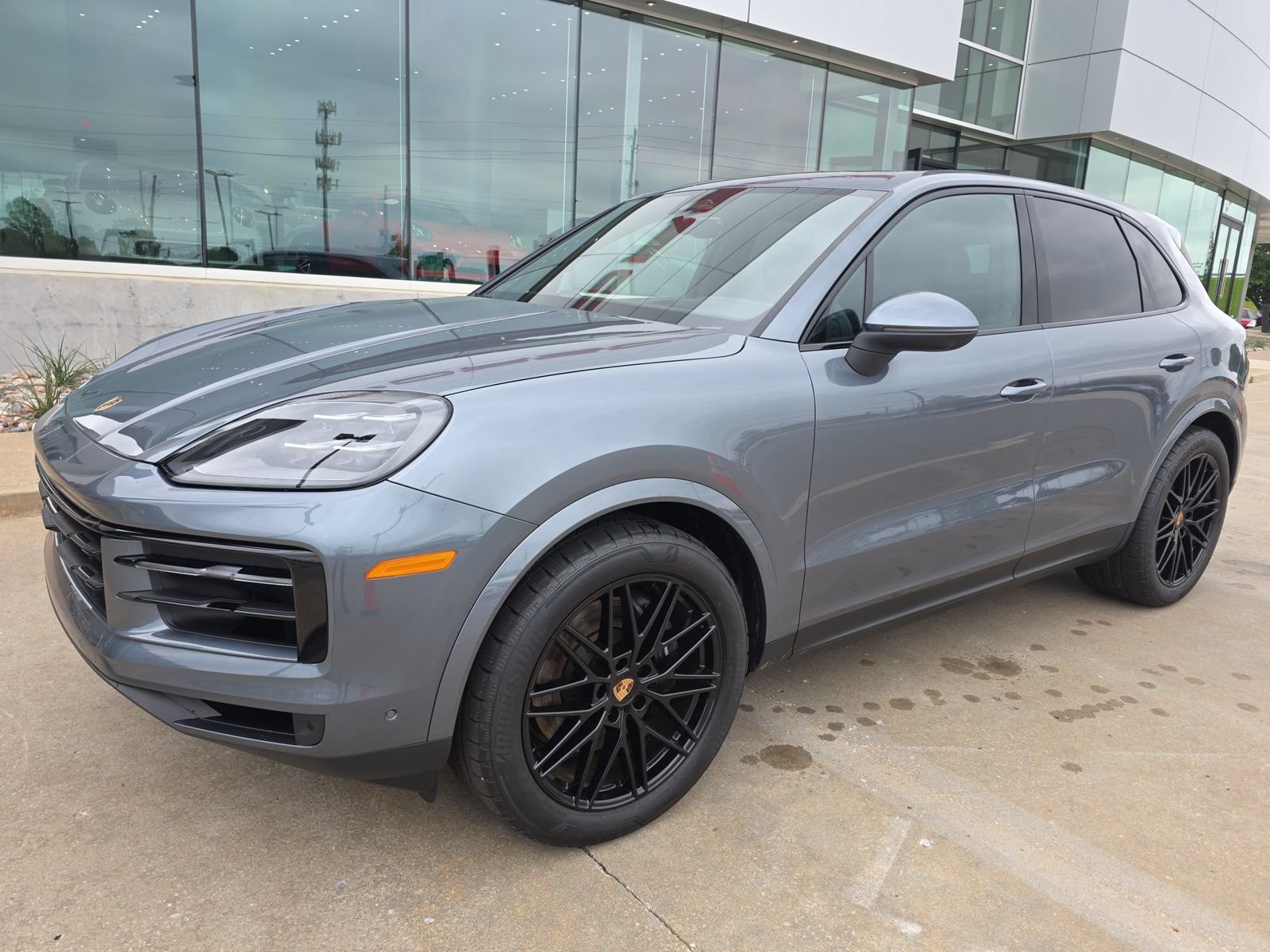 New 2026 Porsche Cayenne AWD/4WD image 1