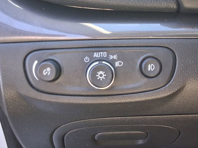 Used 2019 Buick Encore Sport Touring AWD/4WD image 13