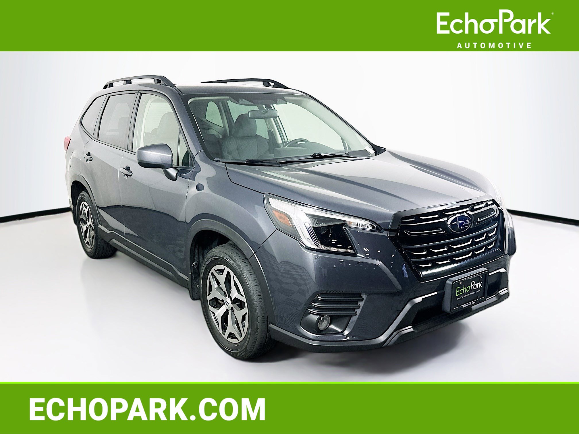 Used 2022 Subaru Forester Premium image 1
