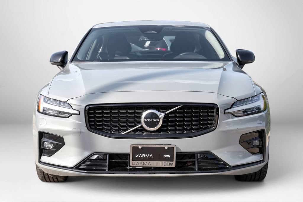 Used 2024 Volvo S60 B5 Core FWD image 3