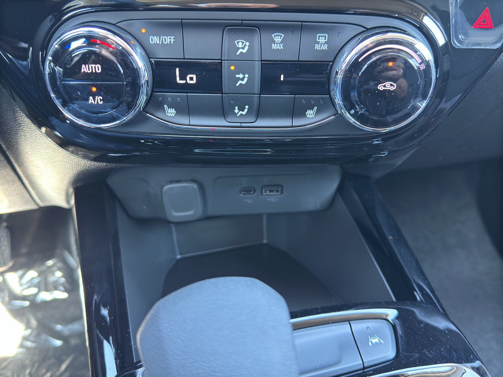New 2026 Chevrolet Trax ACTIV w/ Driver Confidence Package FWD image 22