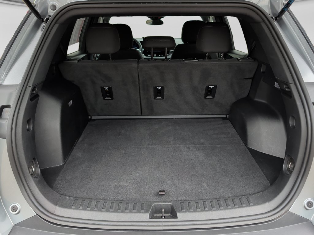 Used 2025 Chevrolet Equinox LT FWD image 38