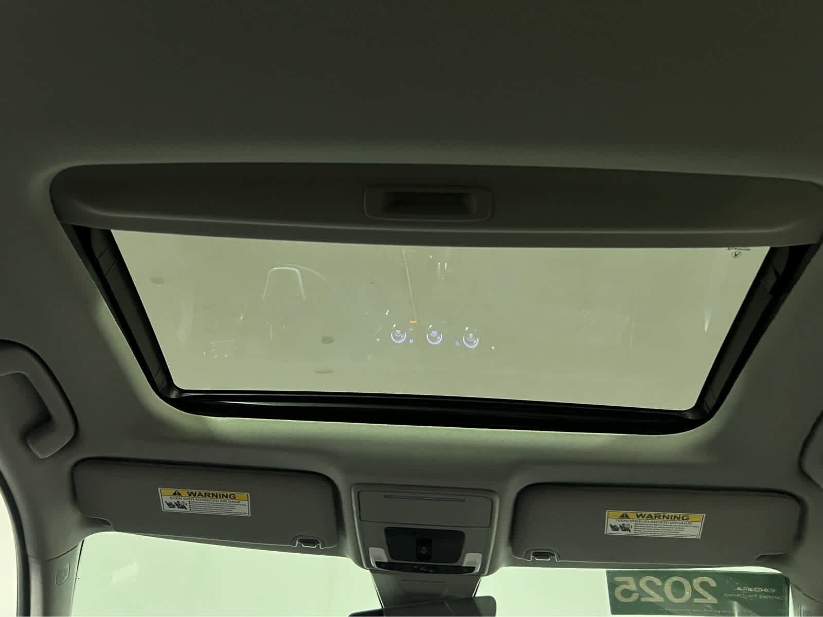 Used 2025 Acura Integra FWD image 14