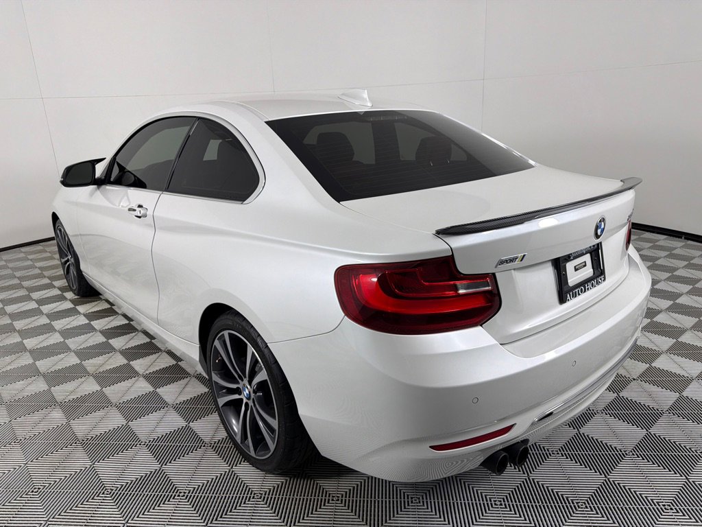 Used 2017 BMW 230i Coupe RWD image 8