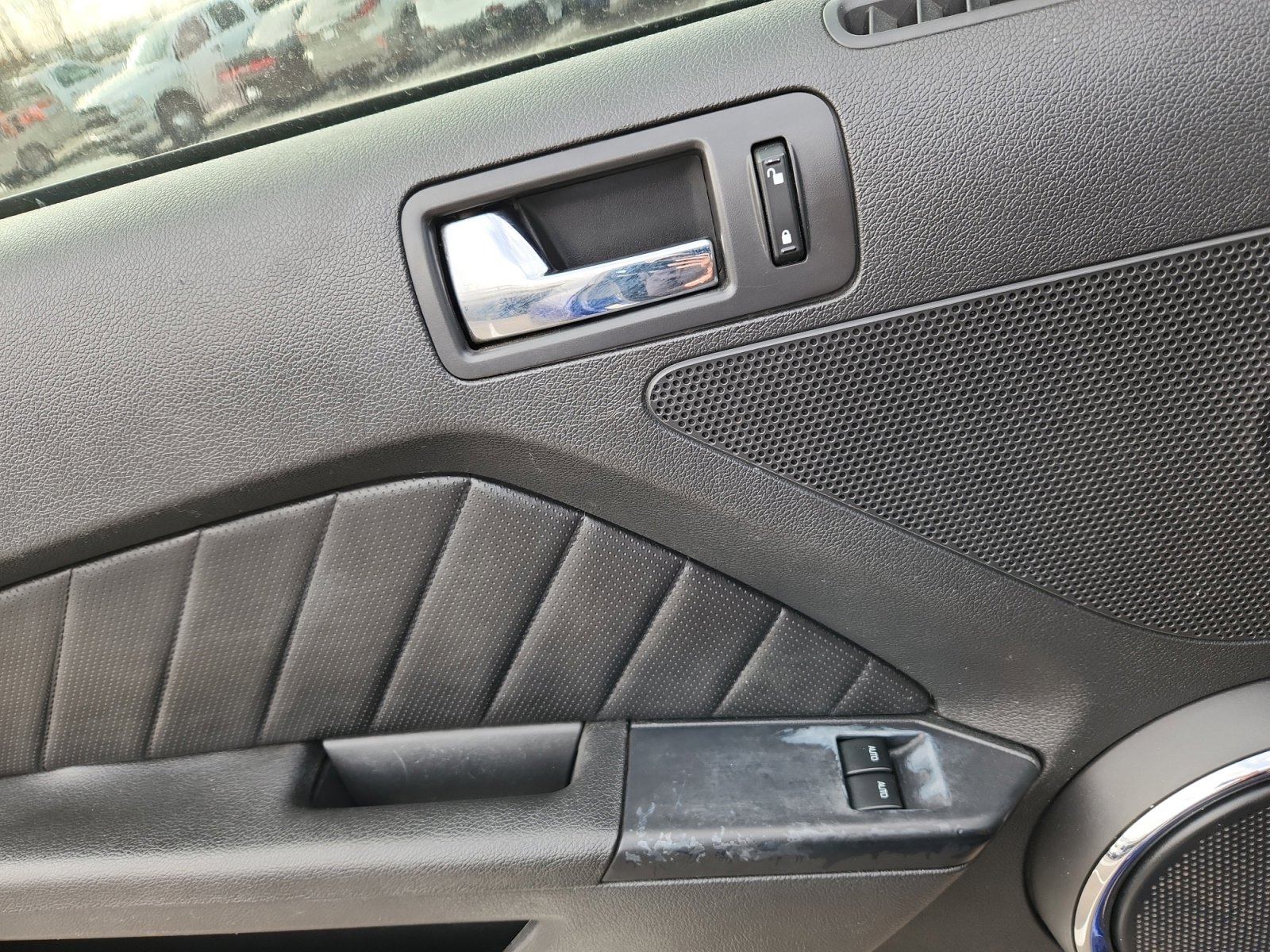 Used 2014 Ford Mustang GT Premium image 16