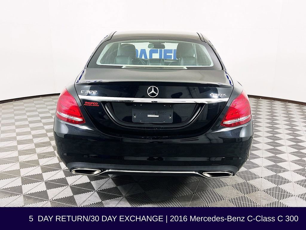 Used 2016 Mercedes-Benz C 300 4MATIC Sedan image 6