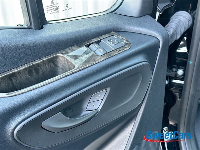Used 2023 Mercedes-Benz Sprinter 3500 image 41