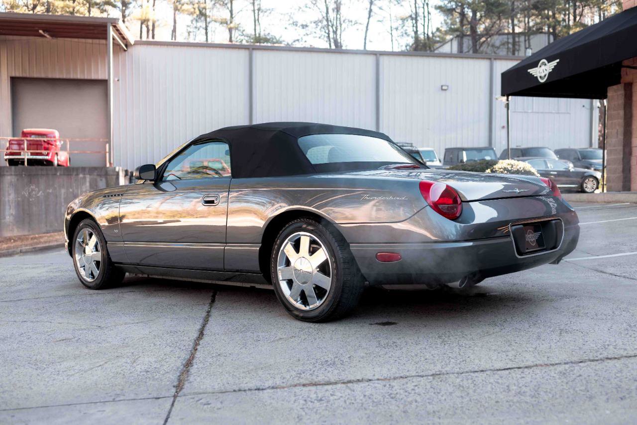 Used 2003 Ford Thunderbird Deluxe image 14