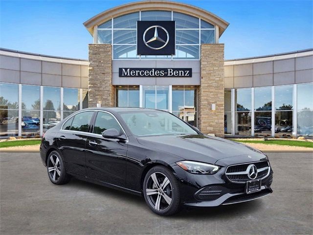Used 2025 Mercedes-Benz C 300 4MATIC Sedan image 6