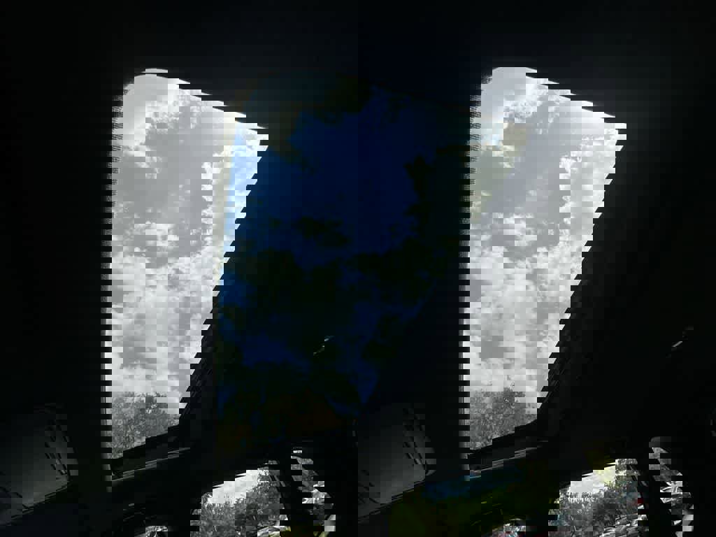 Used 2024 Honda CR-V Sport image 17