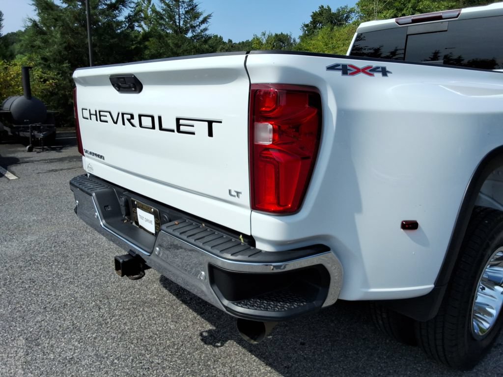 Certified 2022 Chevrolet Silverado 3500 LT w/ All Star Edition AWD/4WD image 16