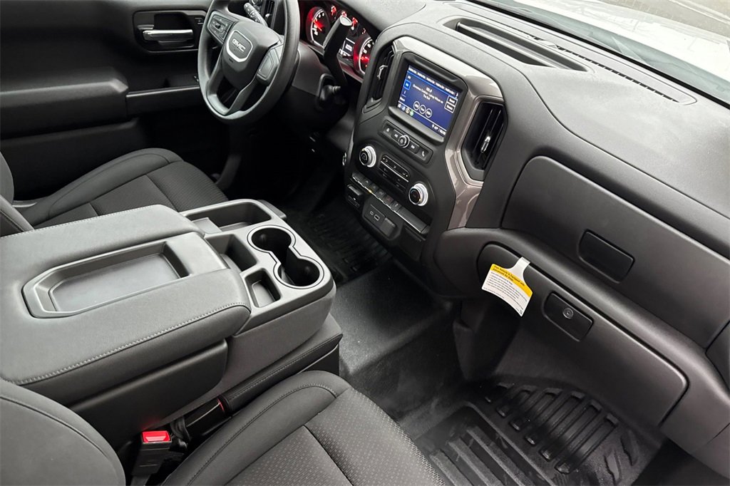 Used 2025 GMC Sierra 1500 Pro w/ Pro Value Package image 15