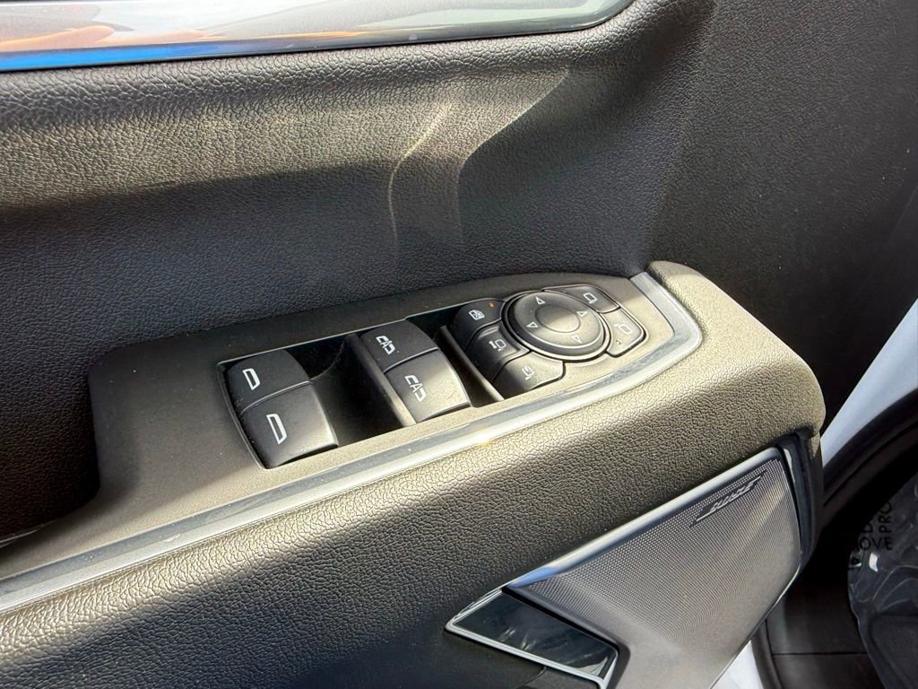 Used 2024 Chevrolet Silverado 3500 High Country w/ High Country Premium Package image 24